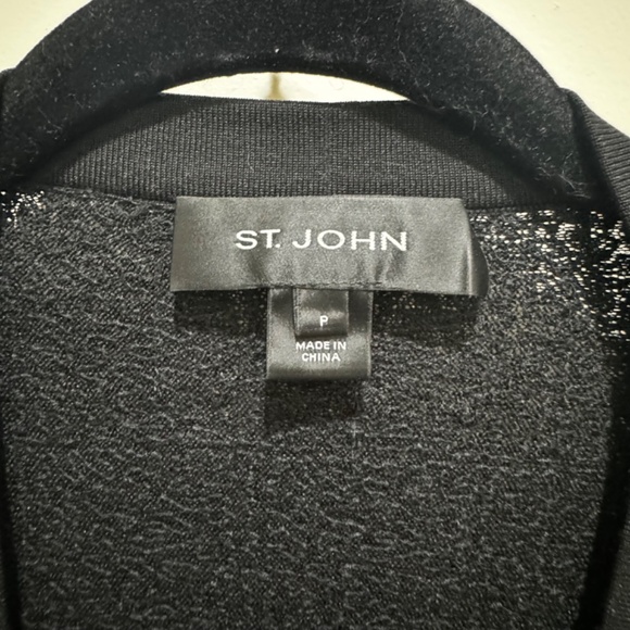 St. John Silk Sequin Bolero Sweater Jacket, Sz P - Picture 6 of 8